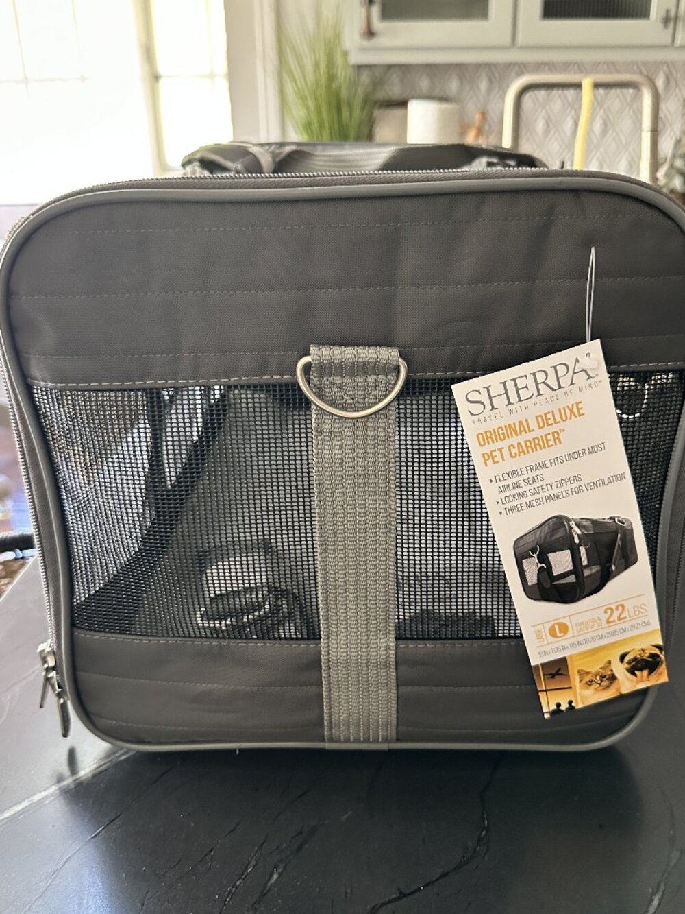 Brand New/Never Used Sherpa Original Deluxe Pet Carrier